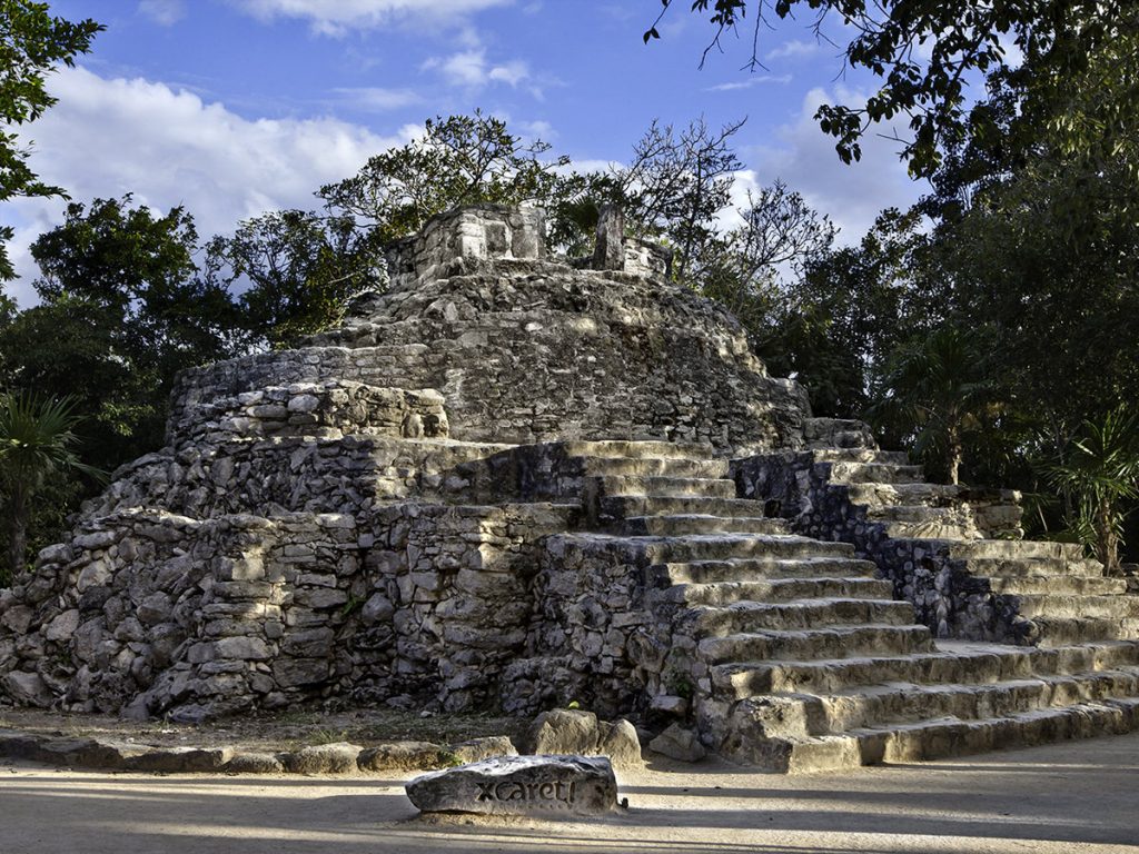 Construção Maya no Parque Xcaret (Foto: Xcaret - Divulgação)