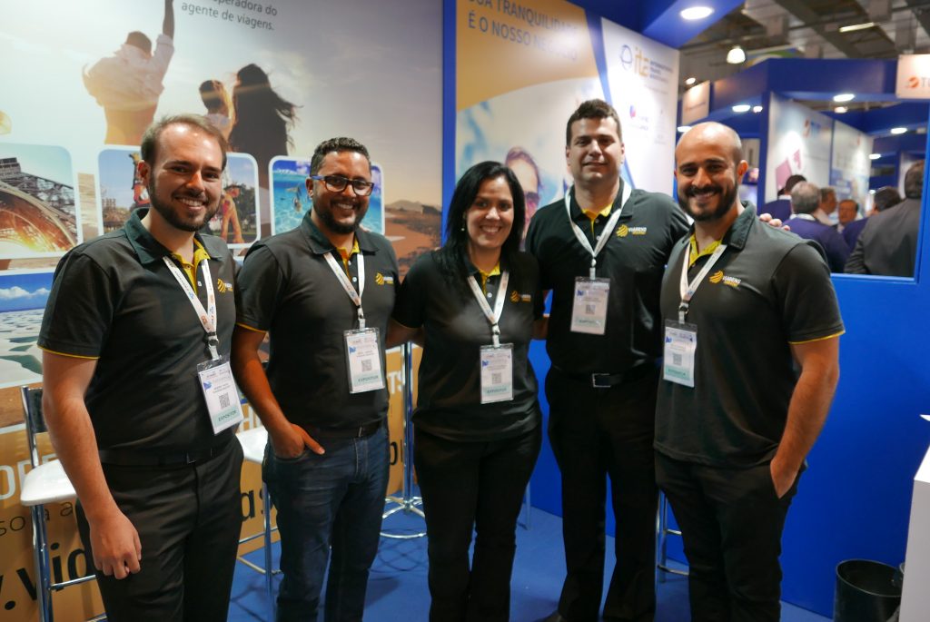 André Biagioni, Nery Junior, Carlota Soares, Daniel Dias e Celso Borges, da Viagens Master