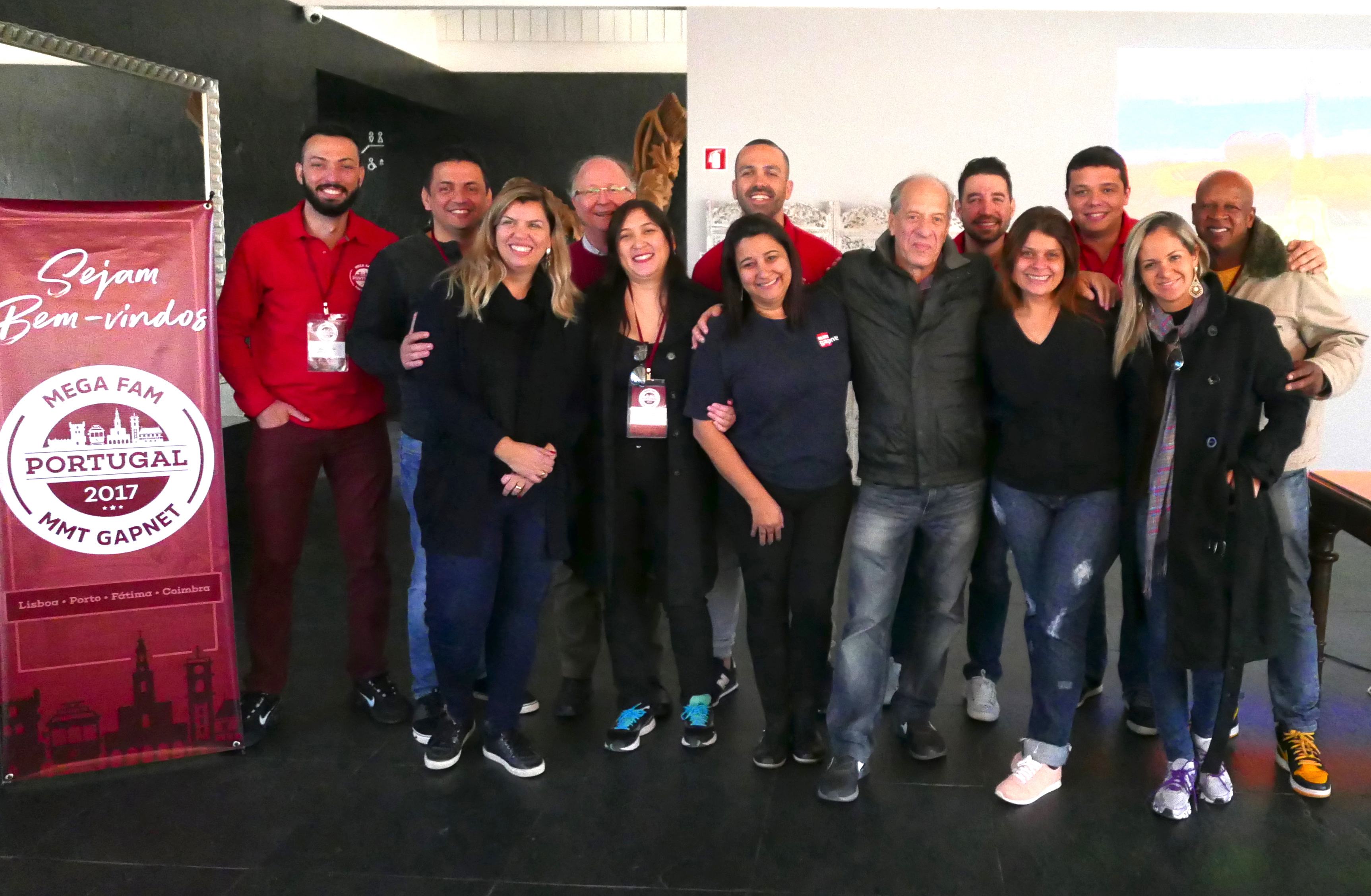 Equipe MMTGapnet durante almoço na região do Douro