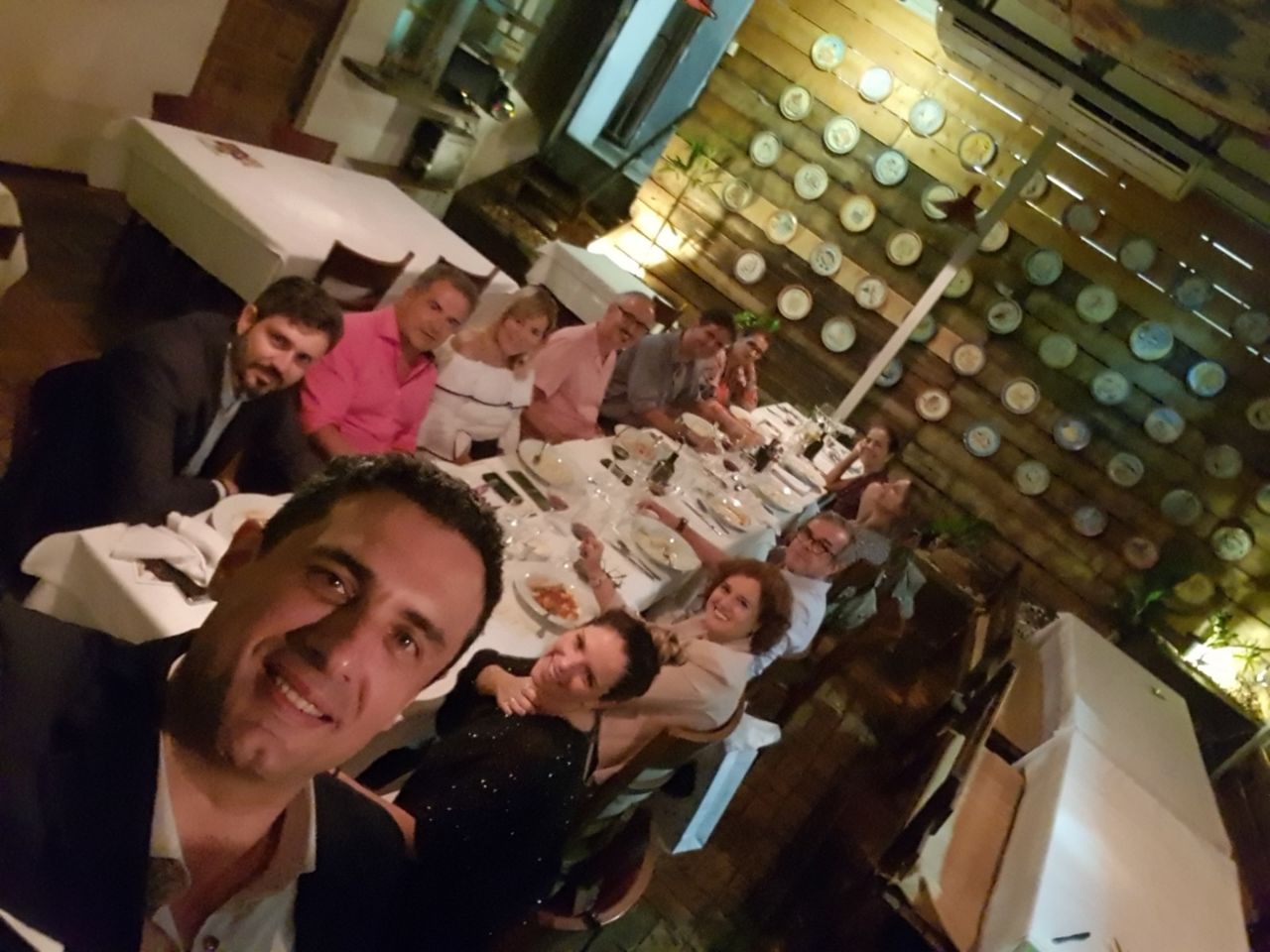 O selfie de Carlos Antunes fechou a primeira noite de visita a BHZ