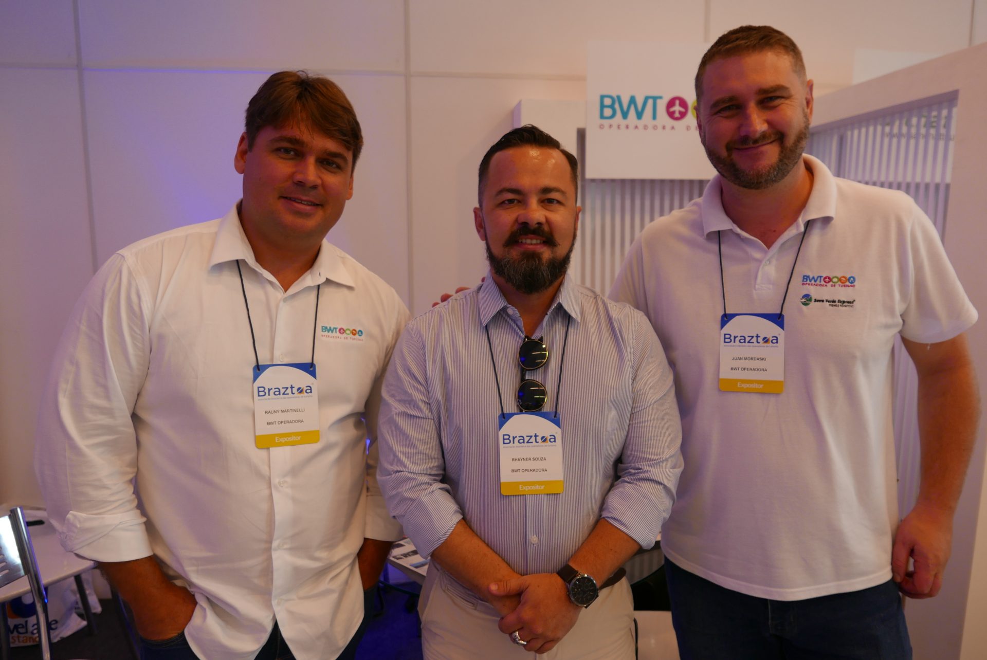 Rauny Martinelli, Rhayner Souza, e Juan Mordaski, da BWT Operadora 