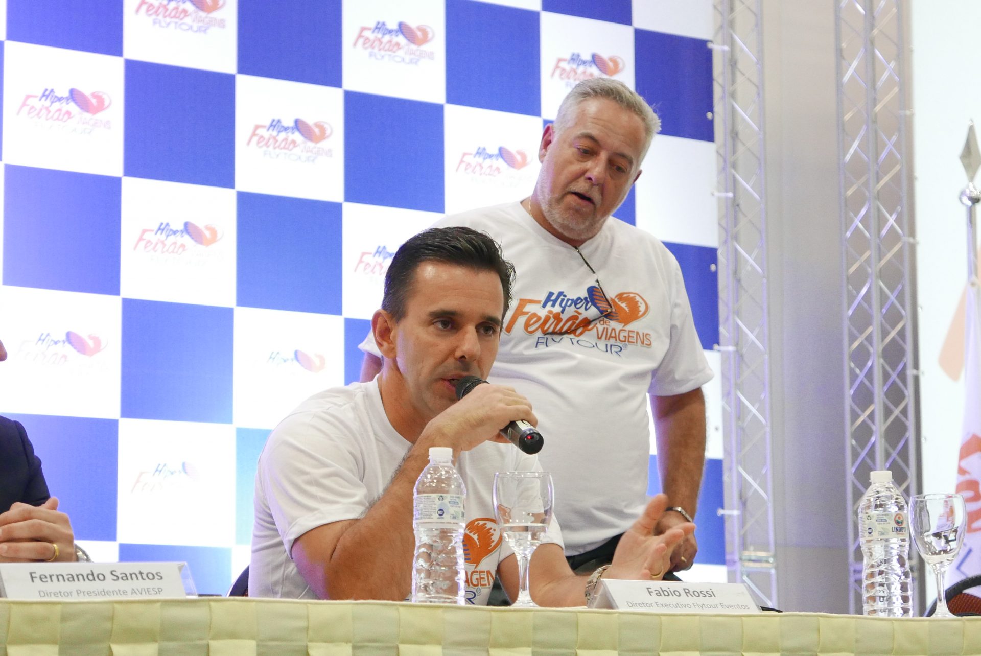 GRUPO FLYTOUR REGISTRA FATURAMENTO DE R$ 5,5 BILHÕES EM 2017