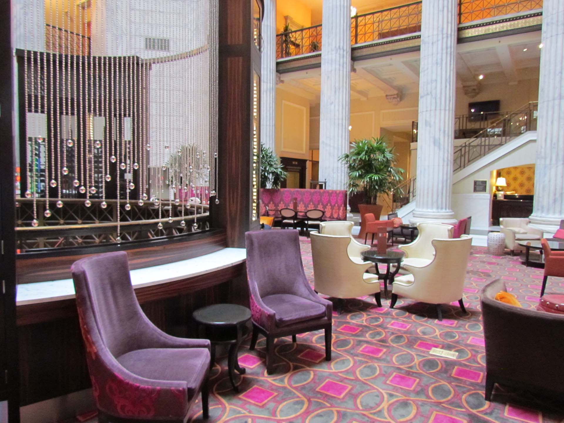 Detalhe do lobby do Ritz-Carlton Philadelphia