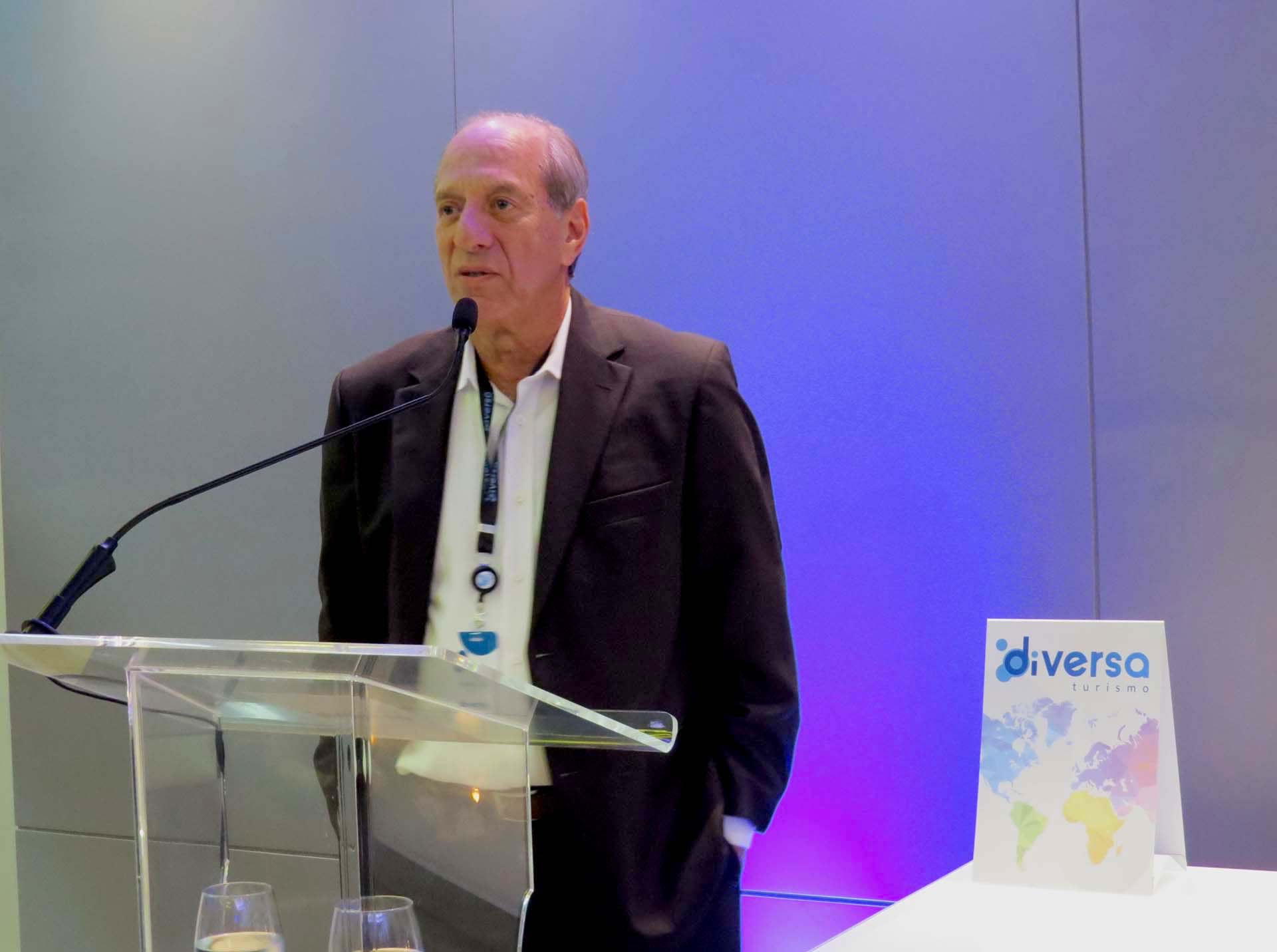 Arnaldo Franken, CEO da Diversa Turismo apresenta o modelo de negócios da operadora, diferente de tudo que existe no mercado