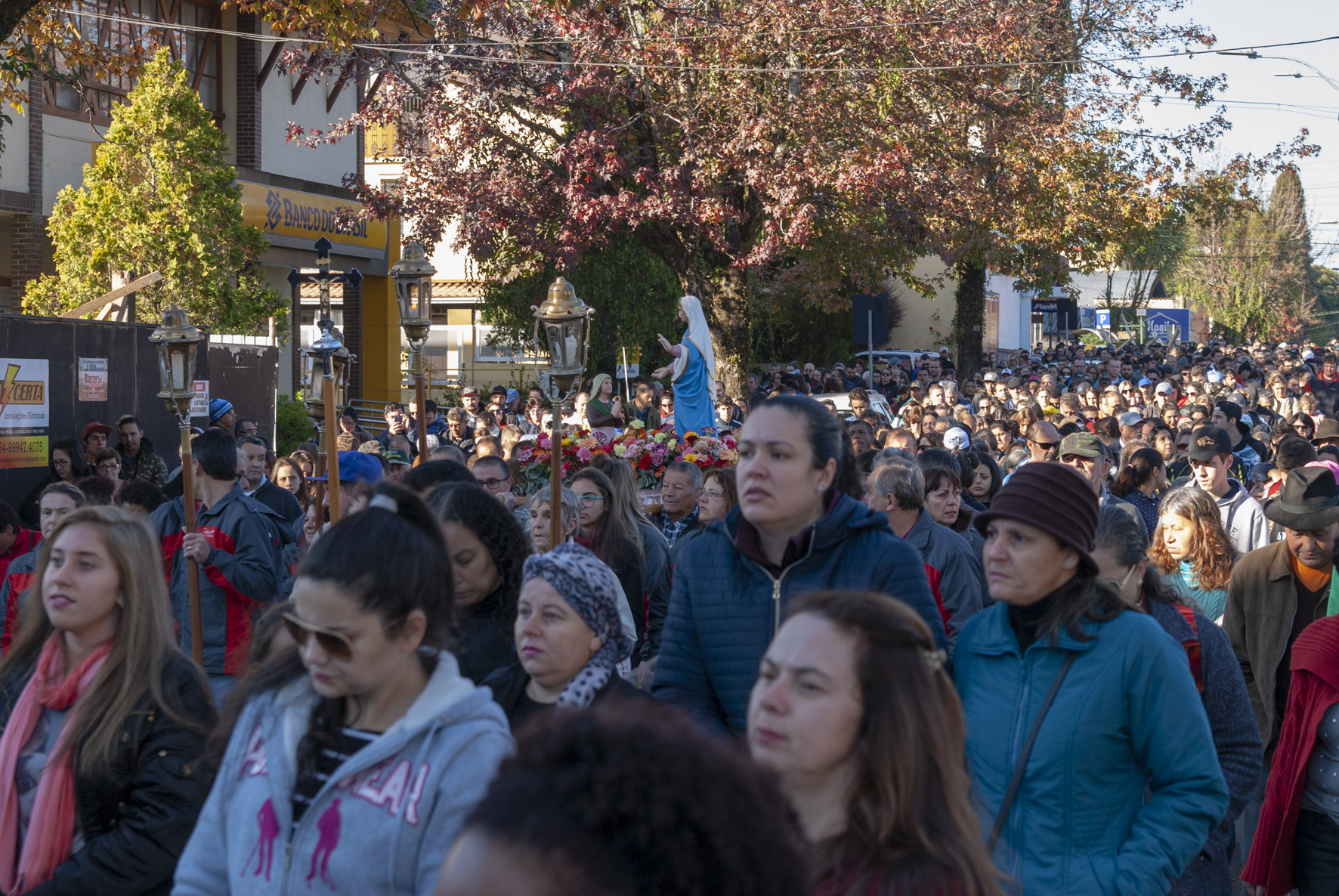 FIÉIS VÃO A CANELA FAZER HOMENAGEM NO SANTUÁRIO DE MARIA DE CARAVAGGIO
