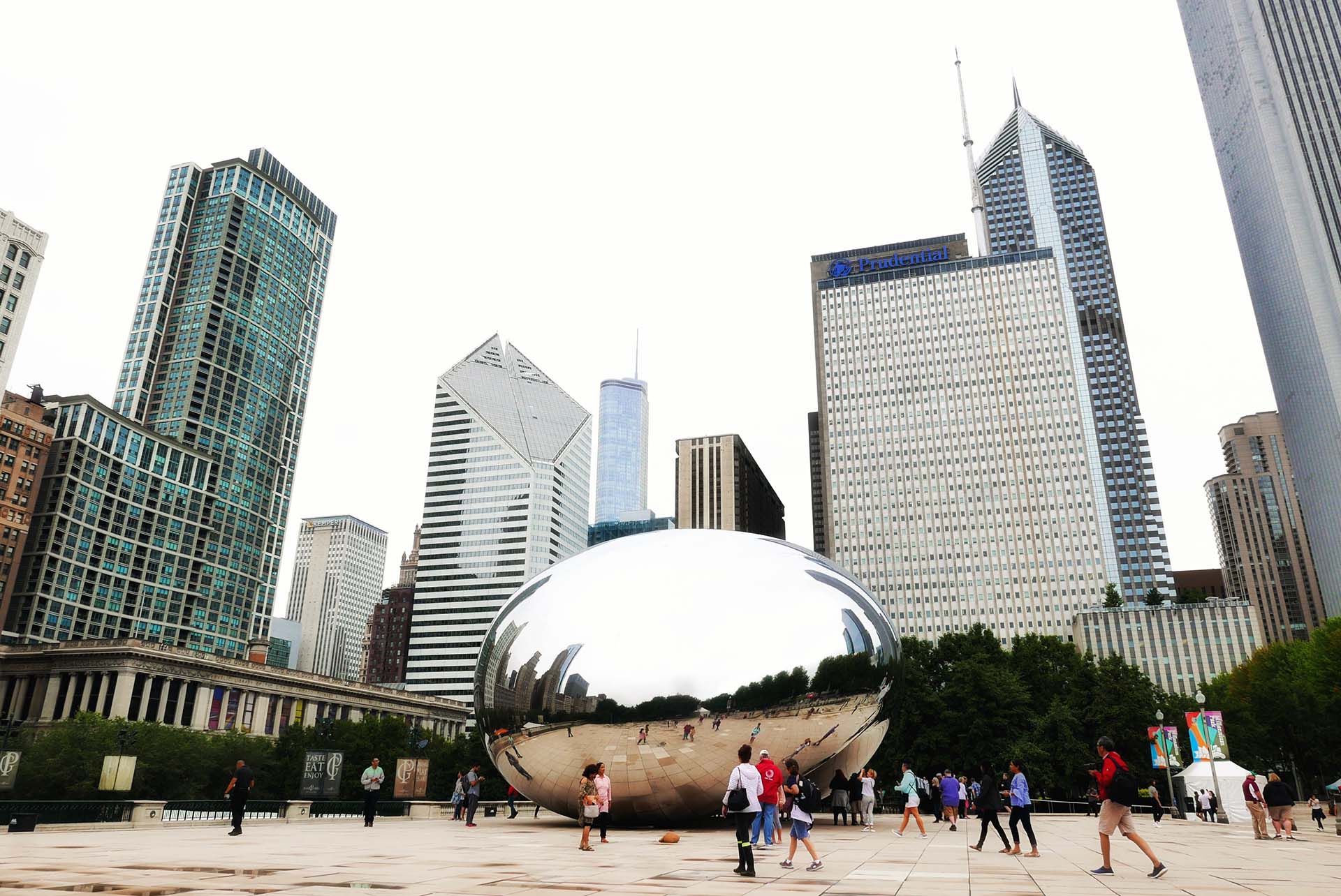 Conhecer o Millenium Park, em Chicago, num tour guiado e gratuito pode ser feito através do www.chicagogreeter.com