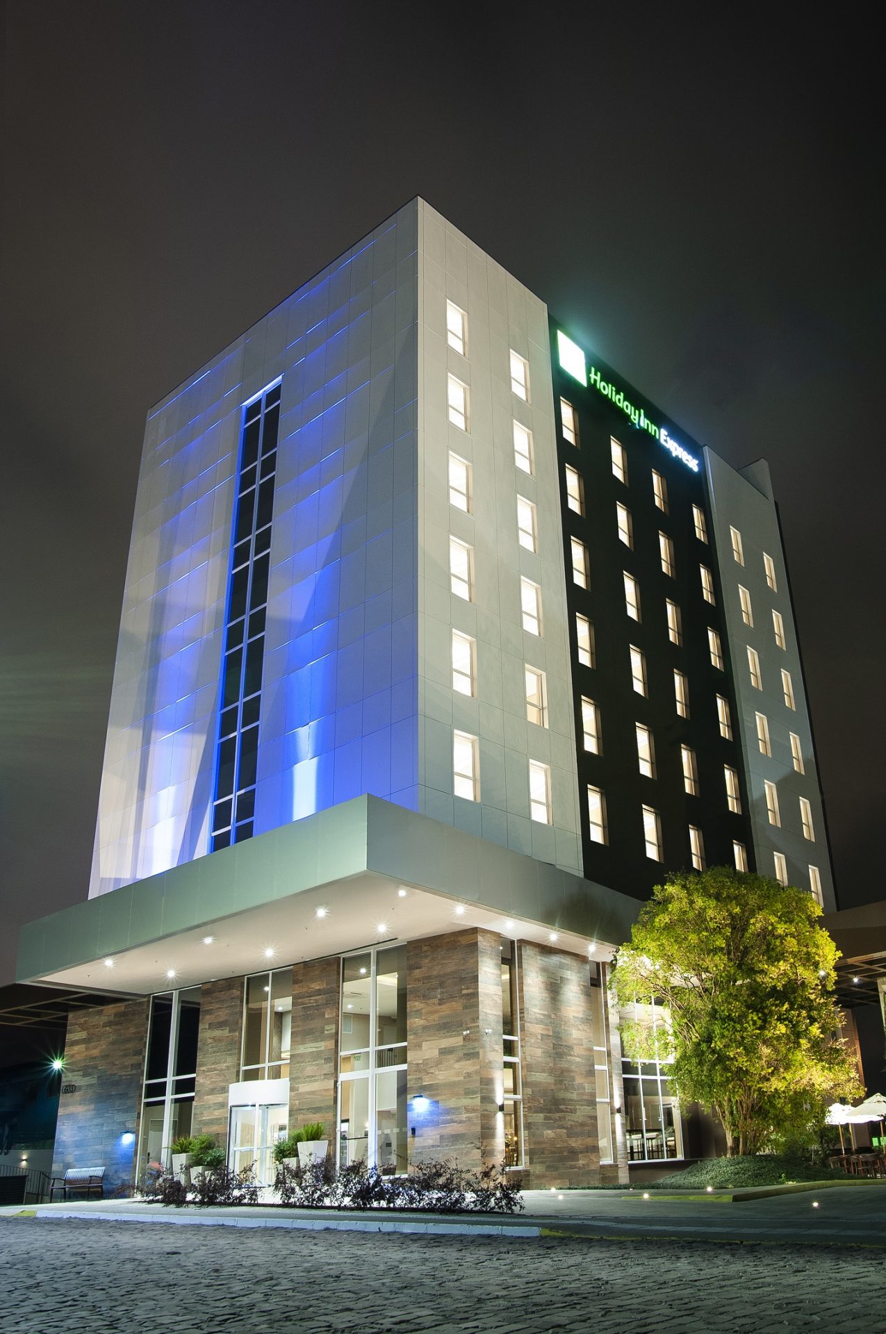 HOLIDAY INN EXPRESS FARROUPILHA É O NOME DO NOVO HOTEL DA IHG