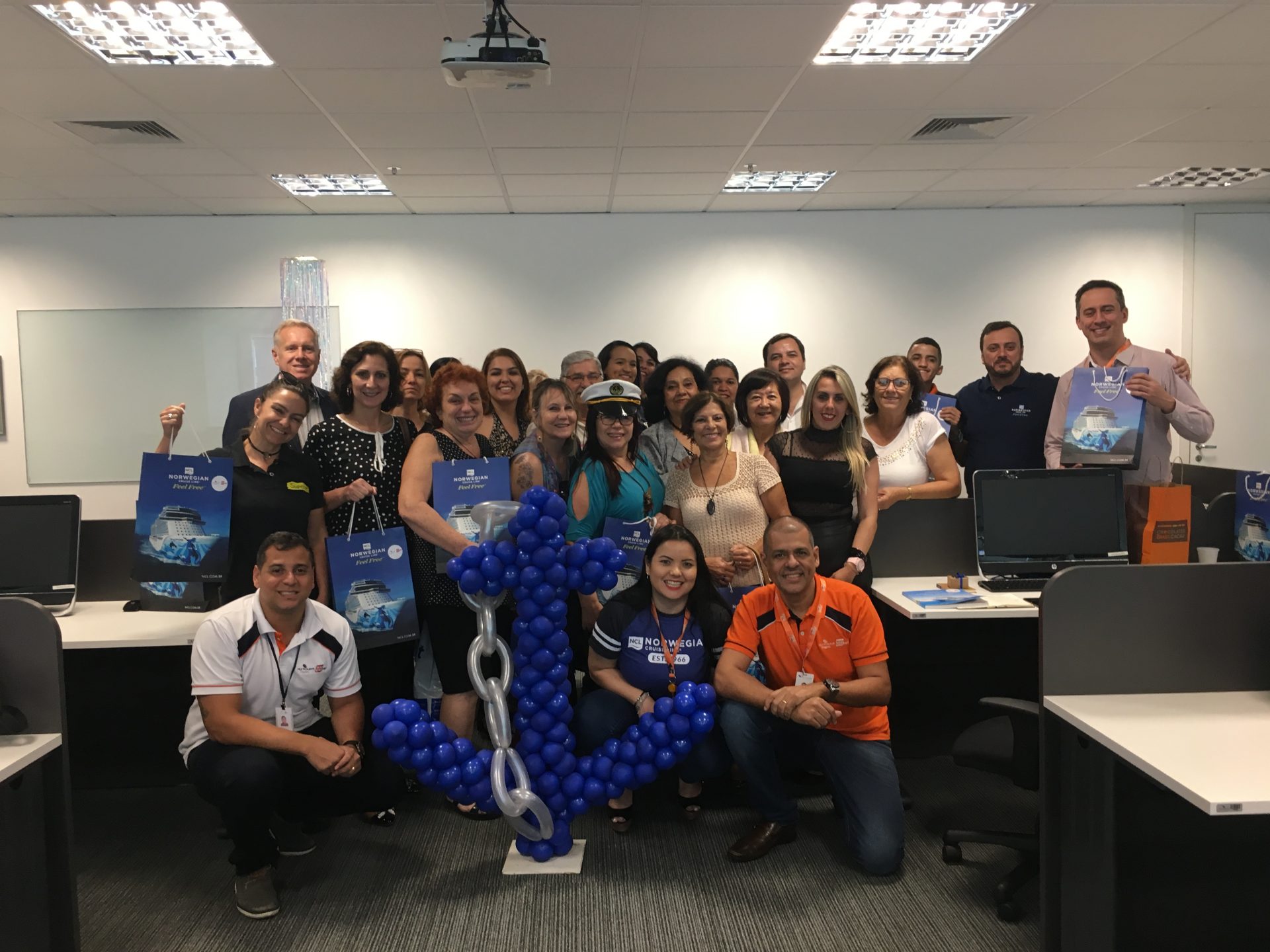 FLYTOUR MMT VIAGENS REÚNE AGENTES EM CAPACITAÇÕES PARA ENCERRAR O ANO
