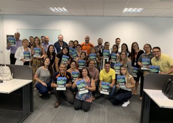 Os participantes da capacitação sobre Fernando de Noronha, oferecida pela Flytour MMT Viagens (Foto: Divulgação)