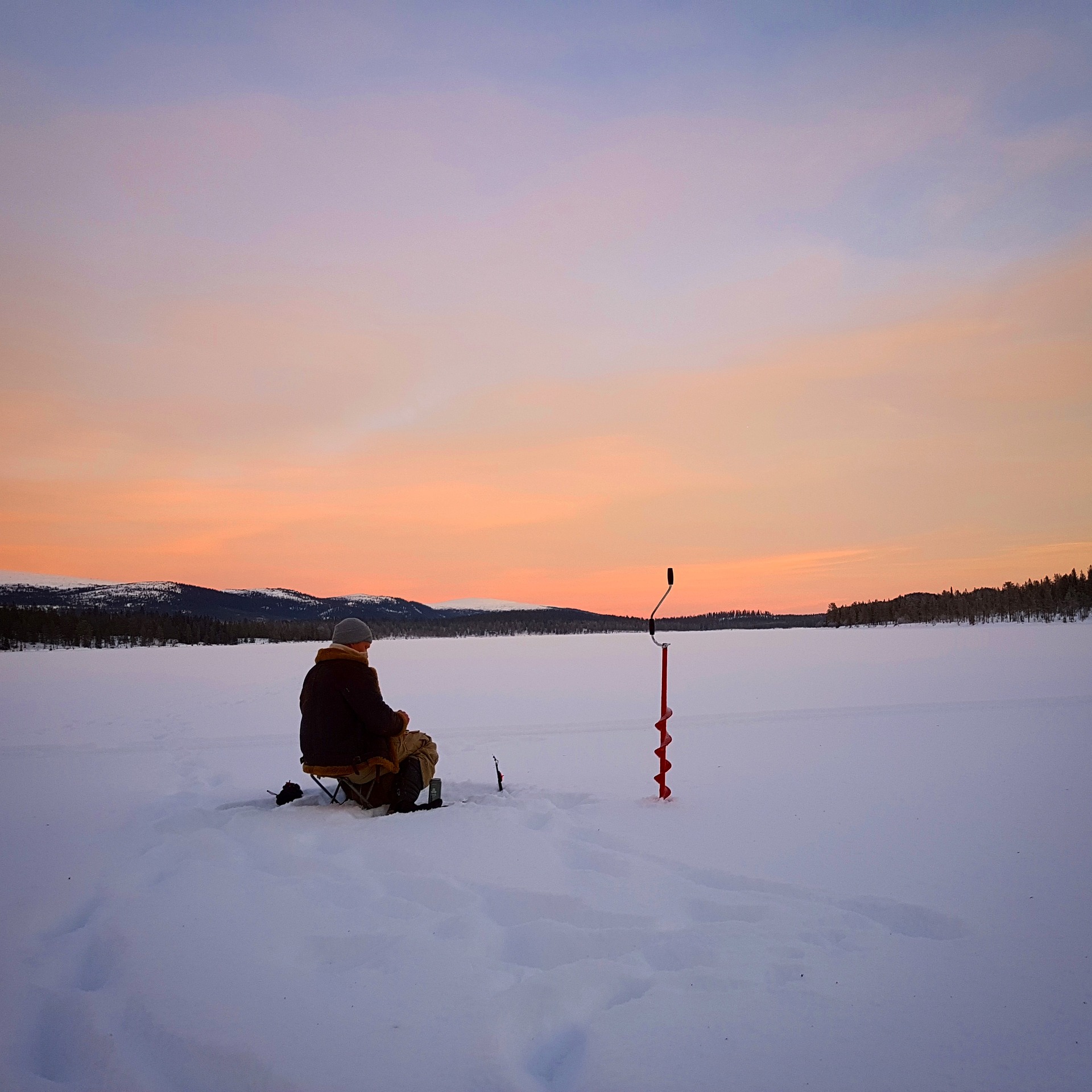 Ice Fishing pescando gelo liturgia russa rússia