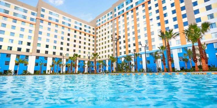 Dockside Inn and Suites