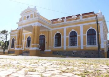 Estação de Paranaguá