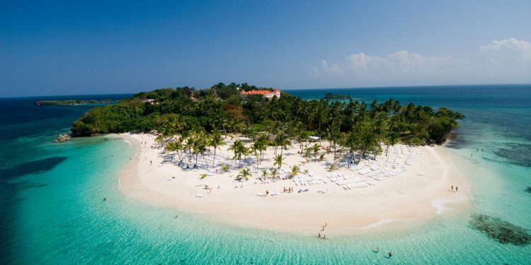 Visite a República Dominicana retomada segura