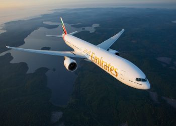 Emirates retoma