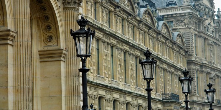 Museu Louvre Paris França