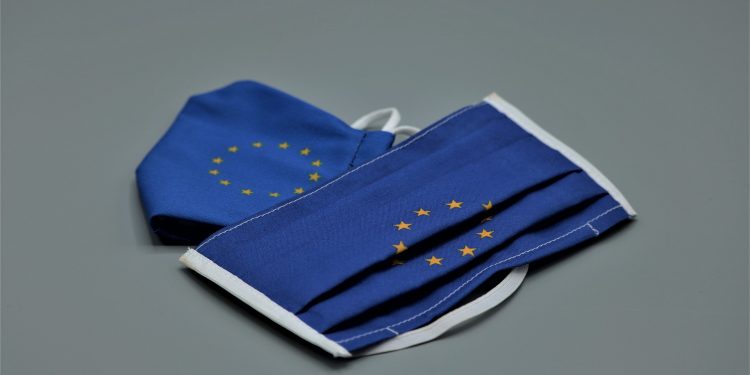 pandemia máscara união europeia