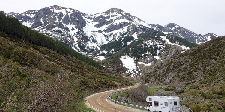 motorhome cruise america