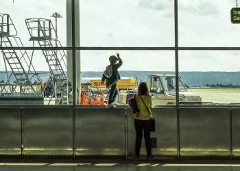 Autorização de viagem para menores