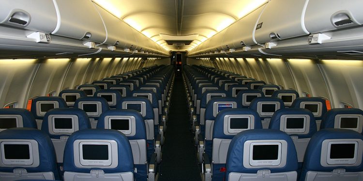 avião vazio