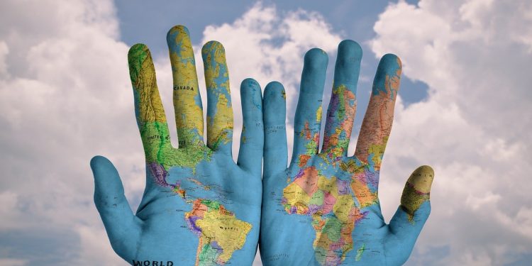 Países densidade populacional expectativa de vida
