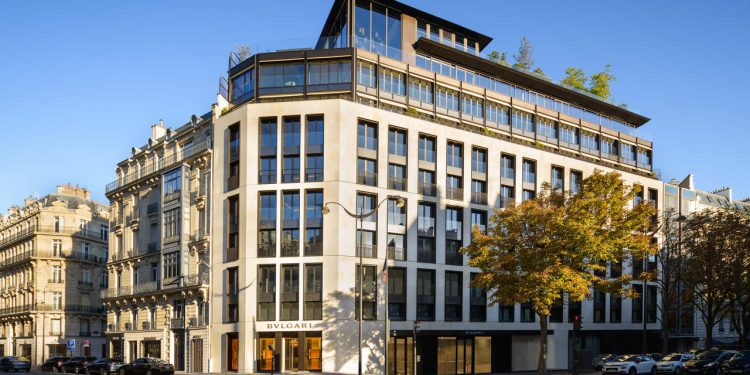 Fachada do Bvlgari Hotel Paris