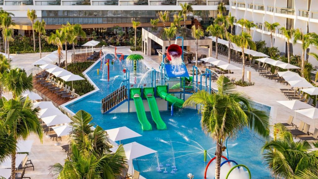 Hilton Cancun