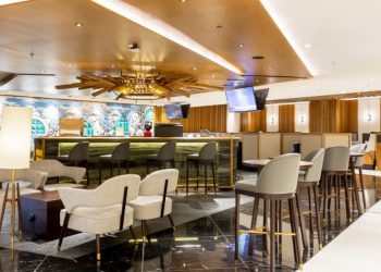Lounge do Plaza Premium Group no Aeroporto Internacional Tom Jobim, Rio de Janeiro