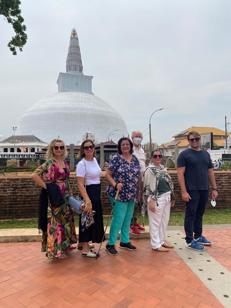 Programa Novos Olhares - Diversa Turismo no Sri Lanka