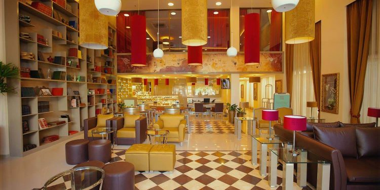 Vila Galé Paulista Lobby