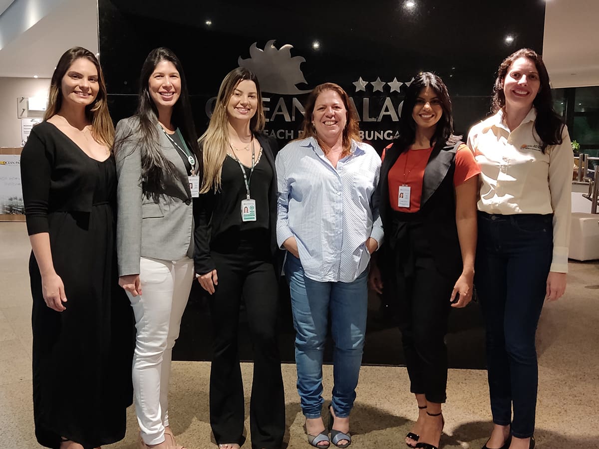 Juliana Delgado, Daniela Amorim, Miriam Silva, Ana Paula Vieira, Luana Keyla e Luana Fernandes (Equipe Ocean Palace)