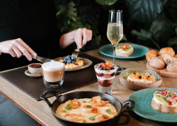 LK Design Hotel Brunch
