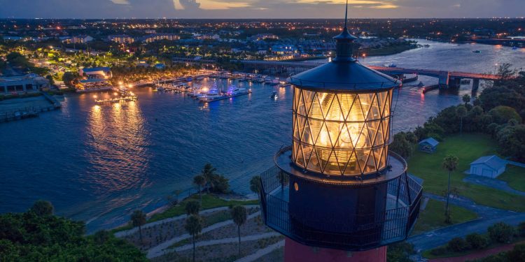 The Palm Beaches - Jupiter Inlet Lighthouse