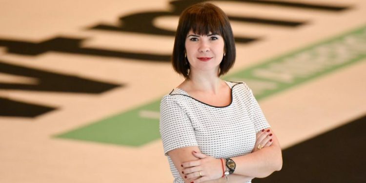 Thais Del Ben - gerente de Marketing e Comunicação da WTM LA
