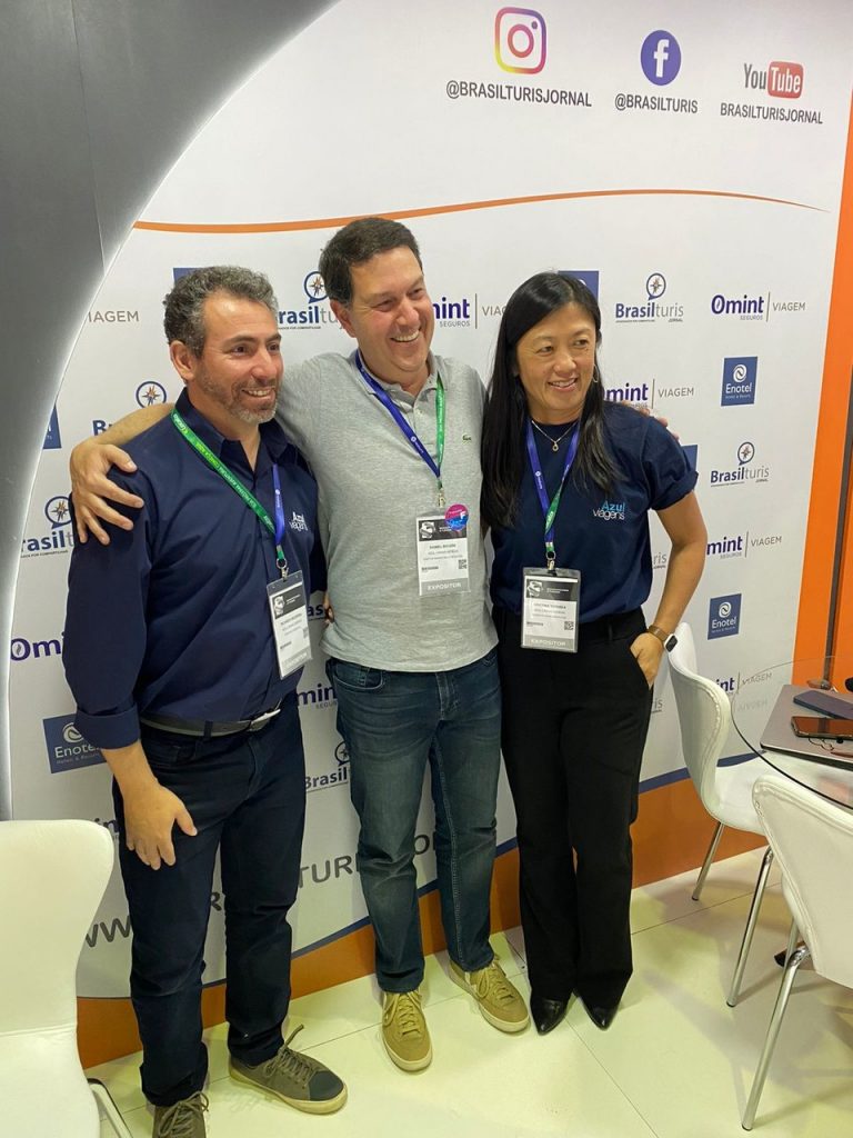 Ricardo Berzerra, Gerente Comercial da Azul Viagens, Daniel Marino Bicudo, Diretor de Marketing e Negócios da Azul e Cristina Ioshida, Gerente Geral da Azul Viagens