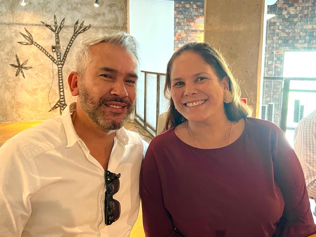 Rodrigo Gurgel, da VP Viagens Personalizadas e Flávia Azevedo, da Greentours