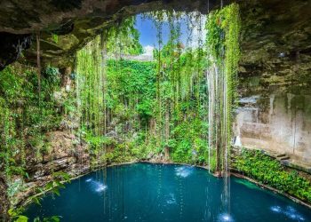 Cenote Riviera Maya