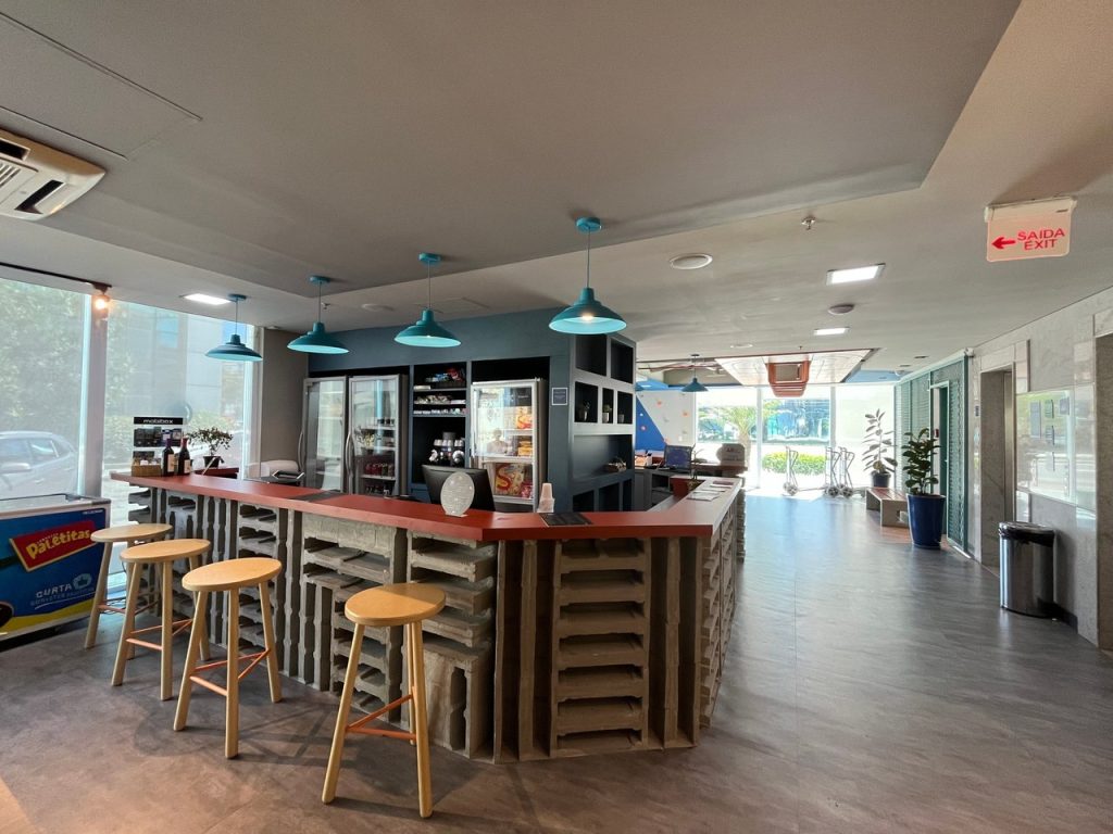 Conveniência - Ibis Vitória