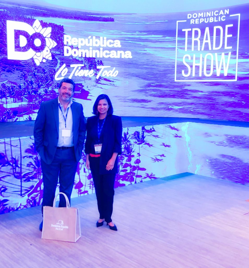Jorge Souza, da Orinter e Paola Gomez