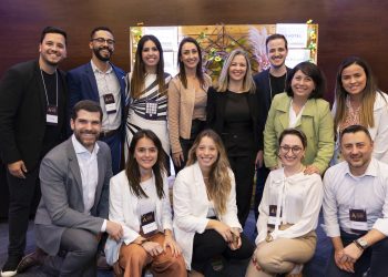 Equipe de vendas da Accor no Sales Road Show