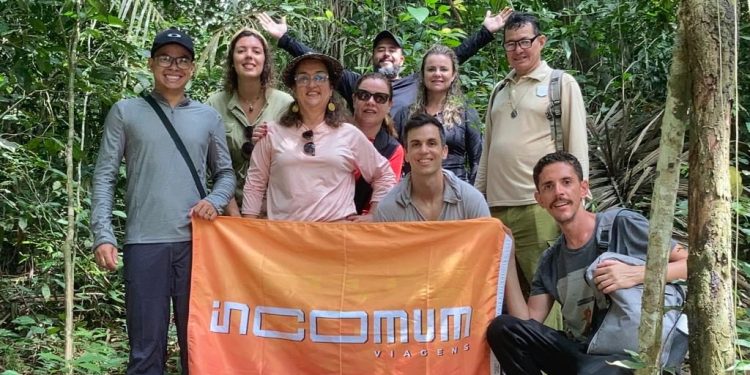 Incomum - Fam Brasil