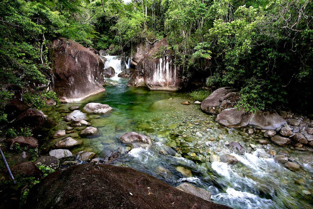 Cachoeira região - Fazenda Santa Vitoria