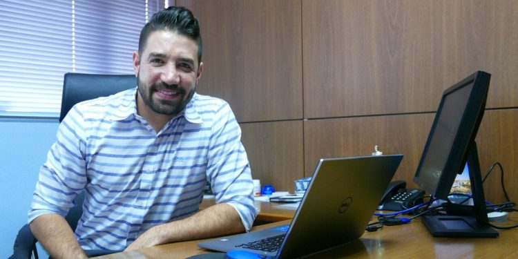 Hugo Lagares - B2B CVC Corp - Visual