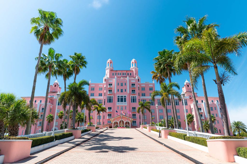 The Don CeSar Hotel - Febre Barbie