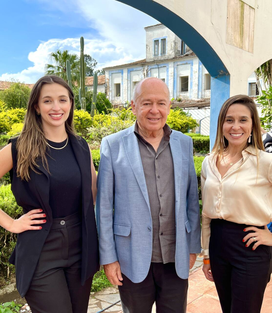 Camilla Motta, Angelo Oswaldo e Giselle Souto