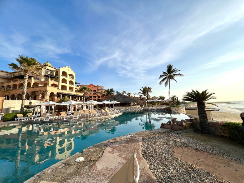 Hotel Hacienda del Mar by Marriot