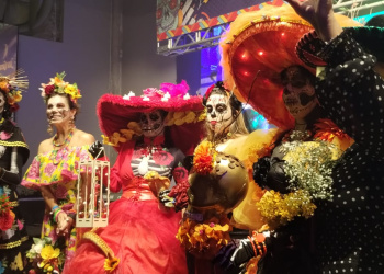 Las Catrinas no evento Aeromexico e RCD Hotels