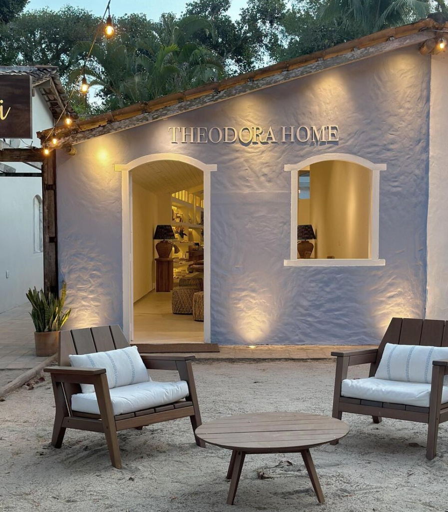 Pop Up Theodora Home