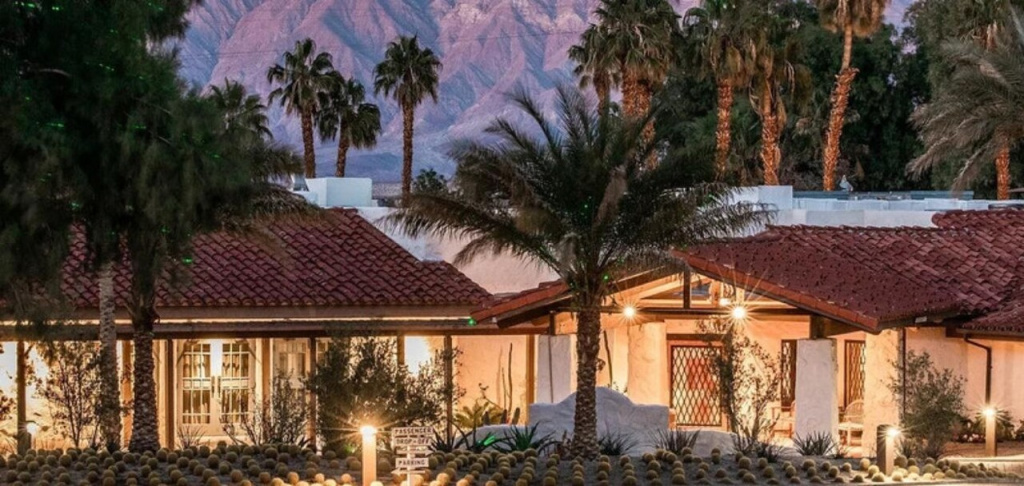 La Casa del Zorro, Borrego Springs, California