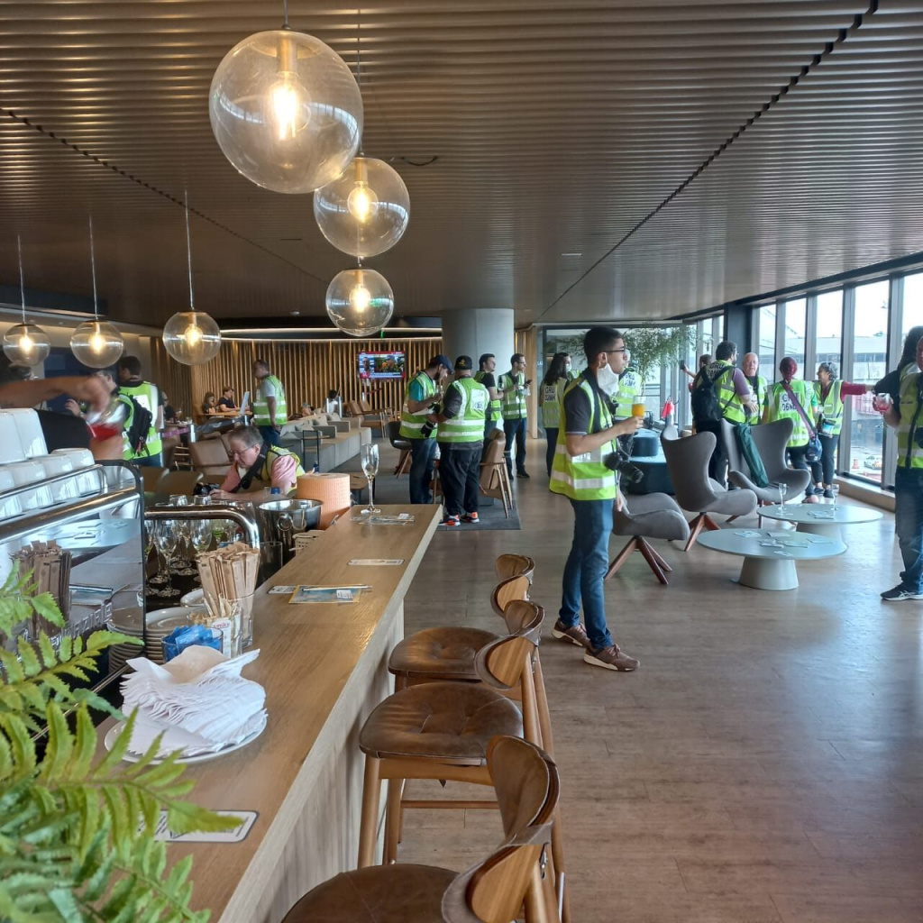Plaza Premium Group recebe Spotter Day GRU Airport
