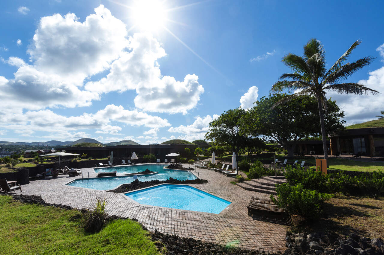 Nayara Hangaroa Piscina